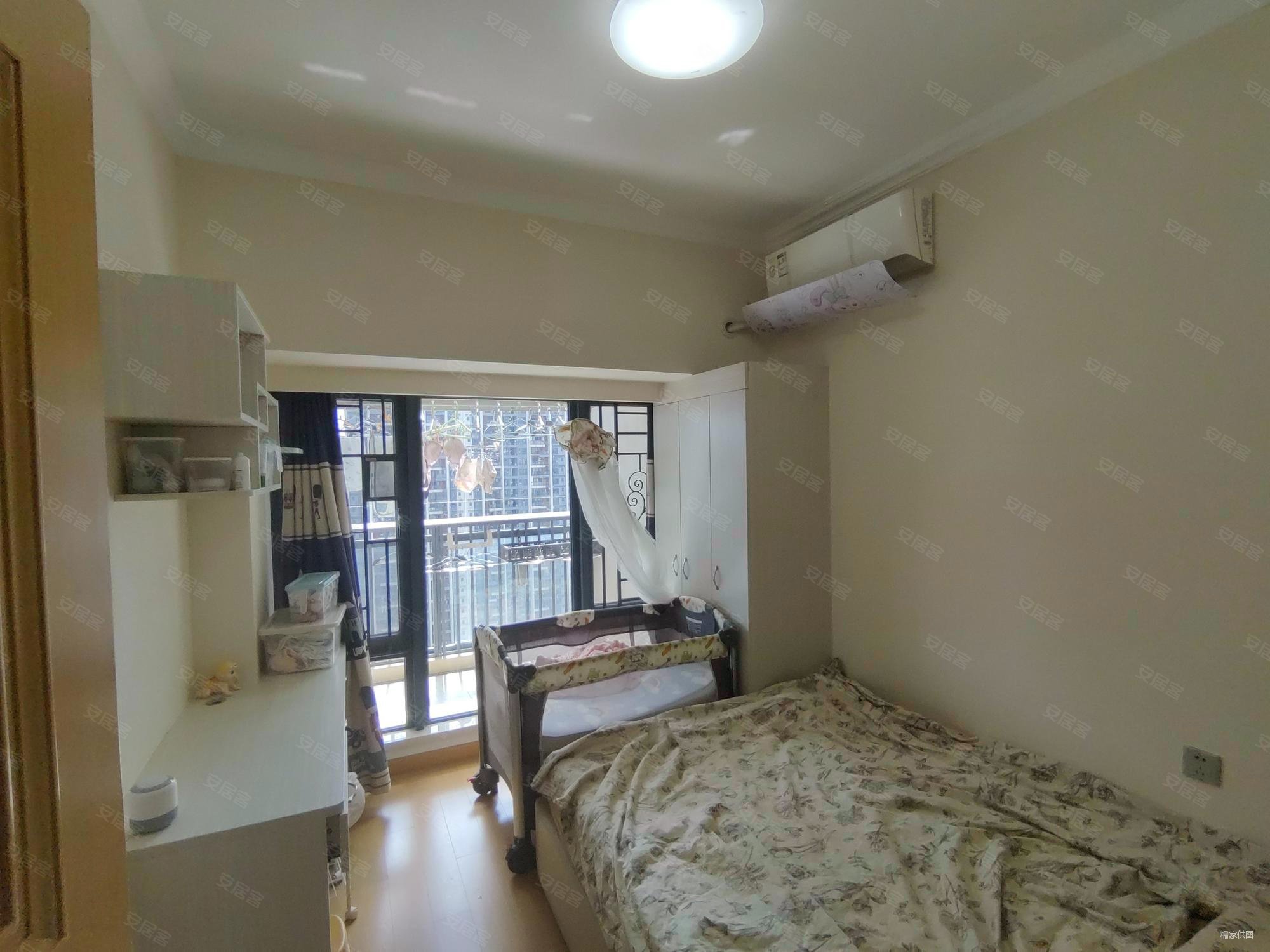 佳兆业城市广场(三期)3室2厅2卫89.25㎡南455万