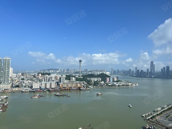 珠海横琴湾仔华发峰景湾一线海景 看澳门烟花 保养新  家私电器配置好