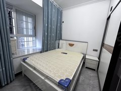 巴中巴州南坝王府景旁 可以压一付一 包物业 精装套三 随时看房出租房源真实图片