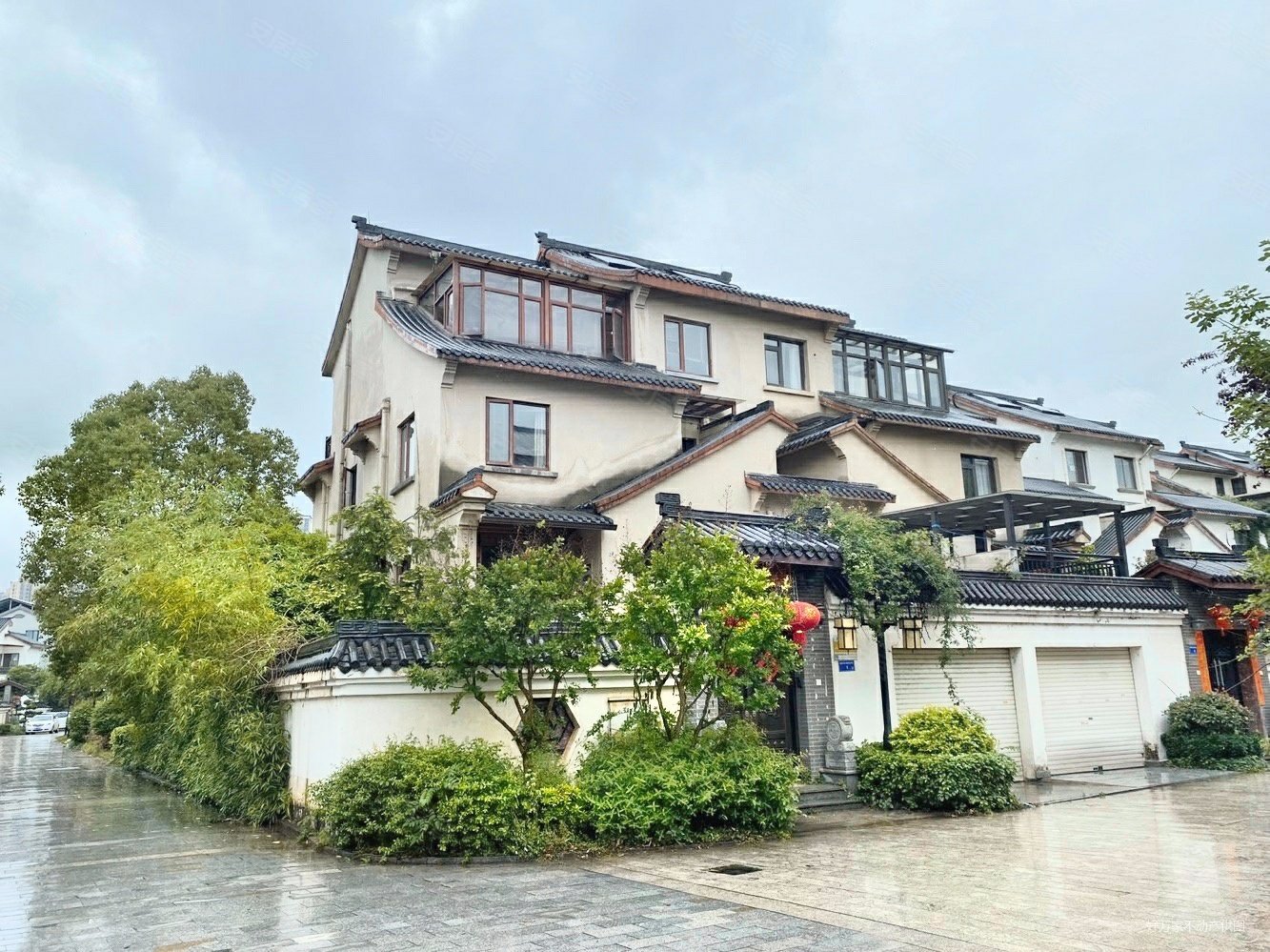 汀湘十里(别墅)5室2厅3卫463.82㎡南北920万