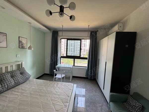 上海宝山共富新村罗青湾新苑罗青湾新苑 租金月付,押一付一,非中介