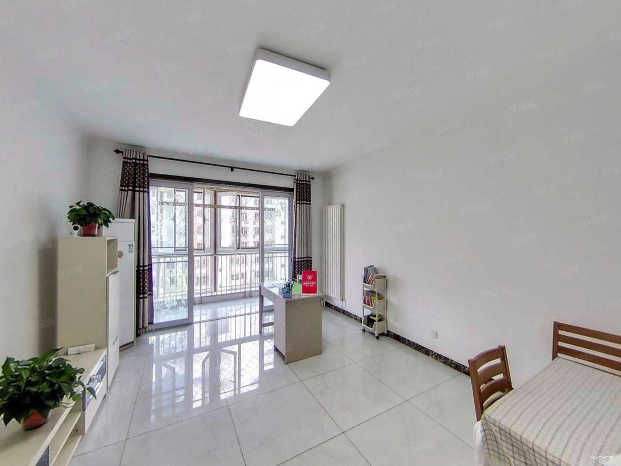 怡馨家园2室1厅1卫92.51㎡南北273万