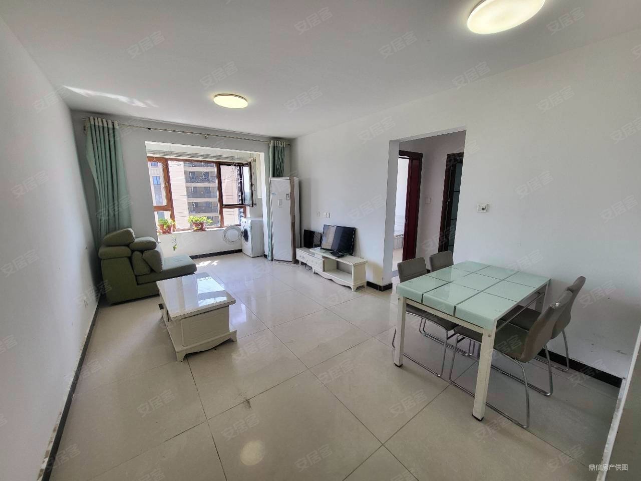 20中30单价7300小鸿坤理想澜湾通透精装两居拎包住随时看