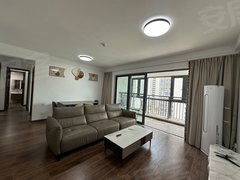 温岭城西温岭银泰出租宝龙生活广场 三室两厅两卫设备齐全,南北通透,包物业出租房源真实图片