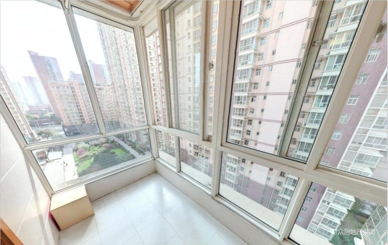 瑞景华庭 中间楼层采光好 精装可拎包入住 电梯房 正规商品房