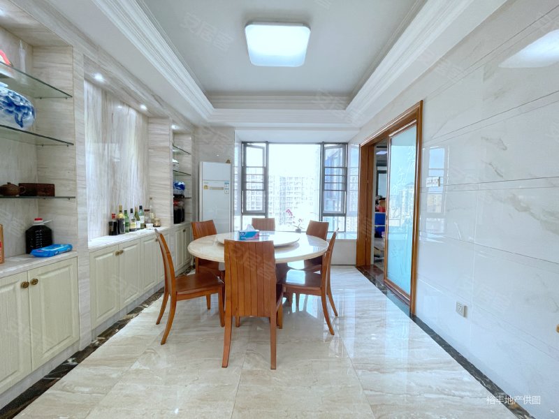 单证满五年天利中央花园大平层精装4房诚心出售