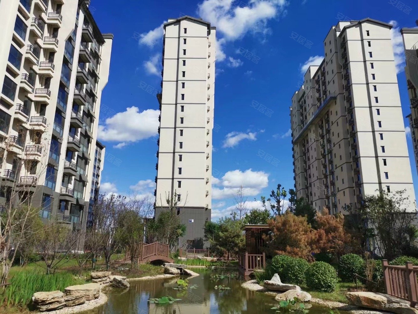 万都国际2室2厅1卫96.9㎡南53万