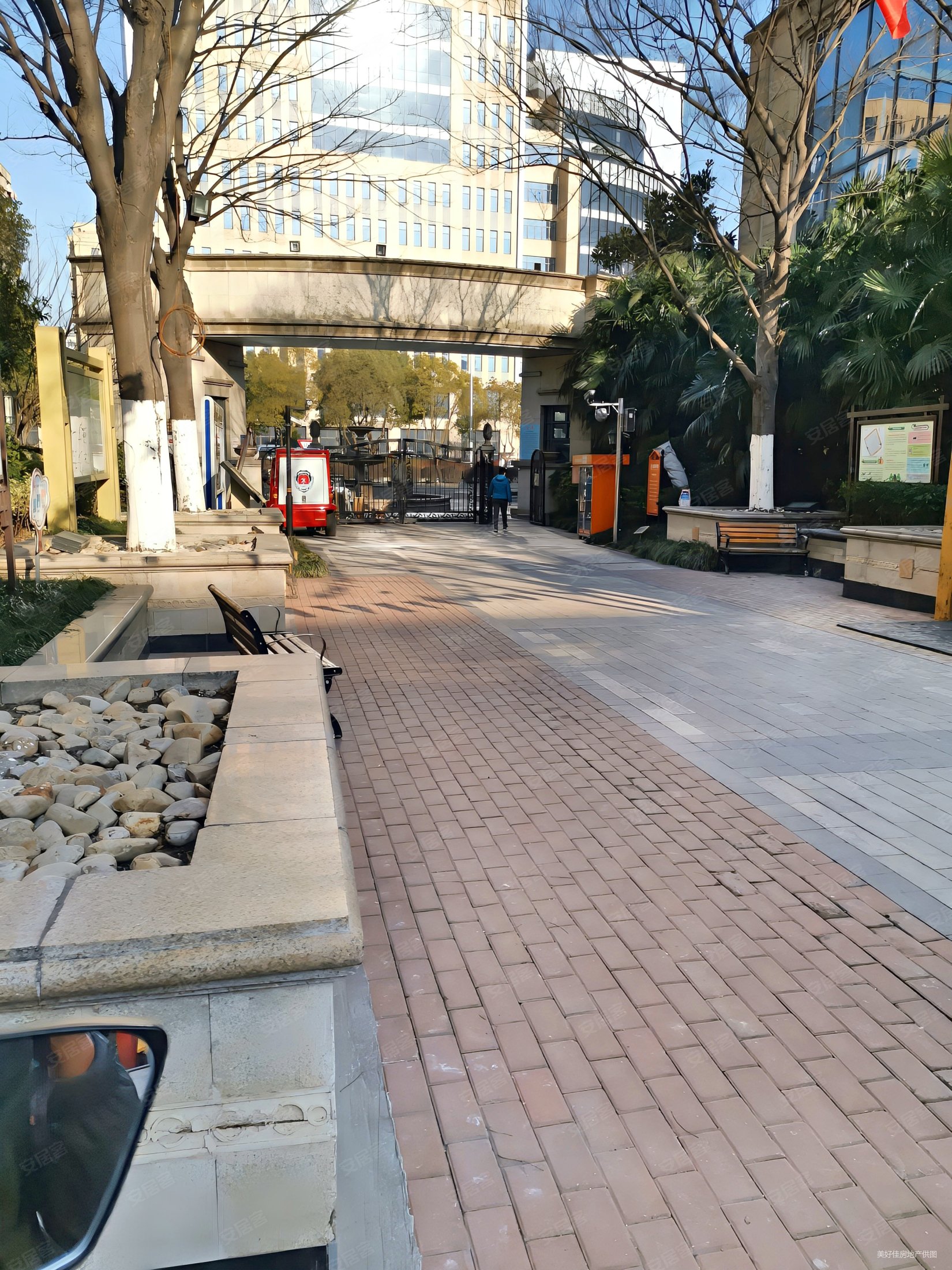 太仓南郊水岸华府上叠近华发广场小区绿化高视野采光好