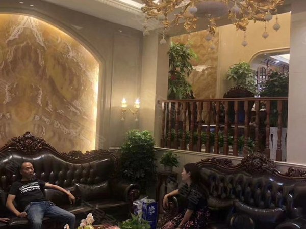 金华东阳东阳市中心海德公园(别墅)做直播拍摄看过来 海德公园别墅 适合电商自住带大院子临近义乌出租房源真实图片