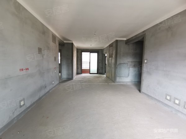 建业春天里(川汇)3室2厅2卫131㎡南北67万