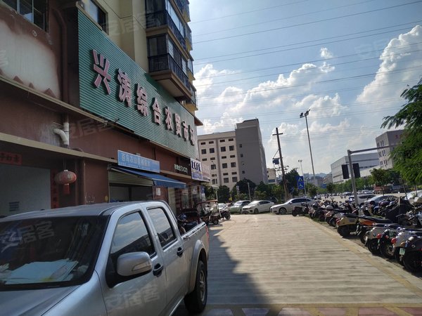 南宁西乡塘安吉大塘郡府华尔街公谷  大塘郡府配齐精装一房出租房源