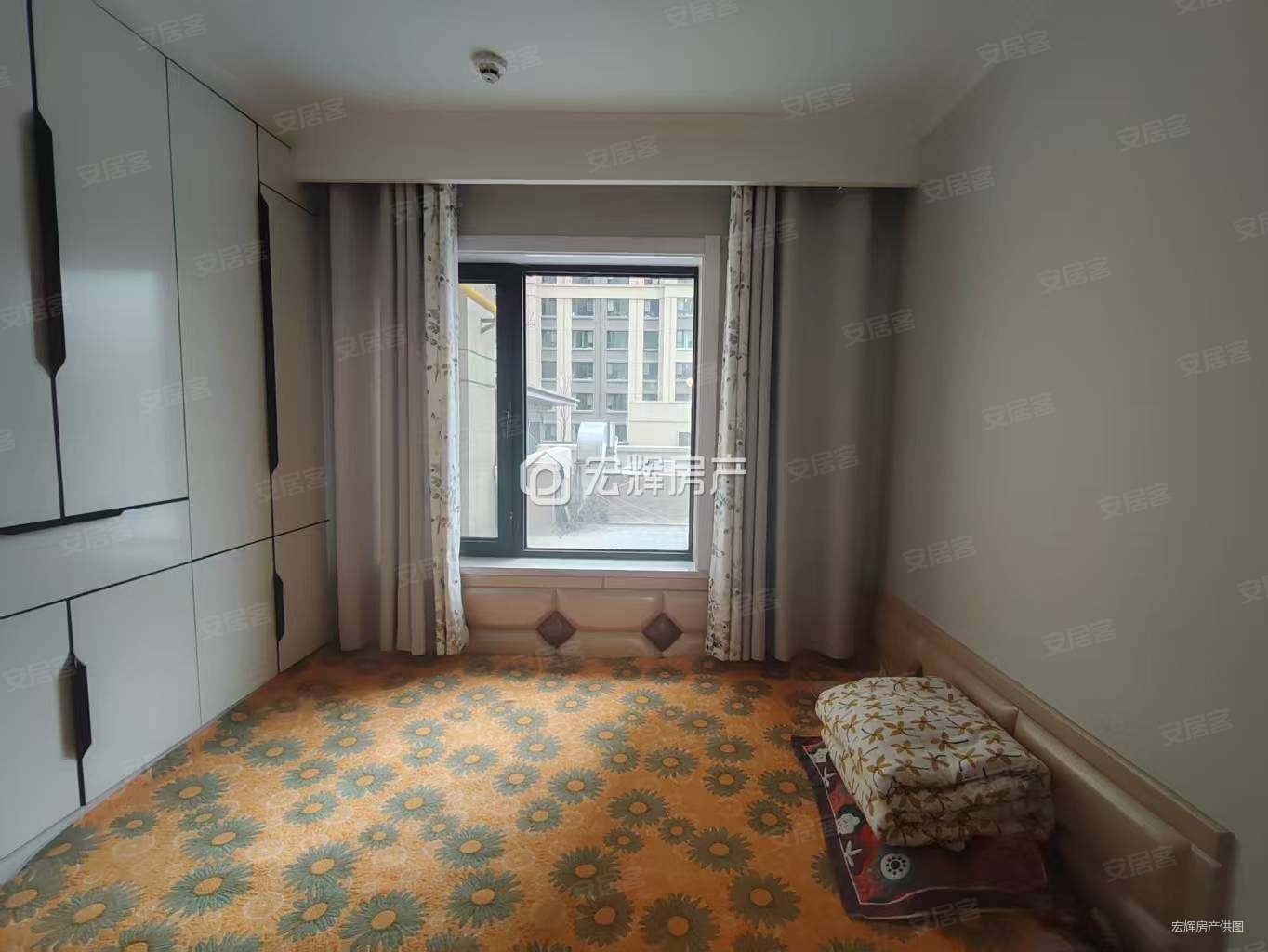 中海河山郡3室2厅2卫128㎡南北159万