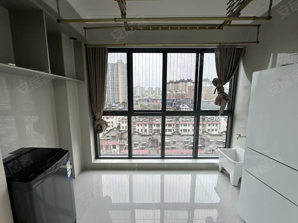 六安金安金安万达皋城尚镜地暖 新都会 万达广场 红街 皋城尚镜精装两室一卫出租房源真实图片