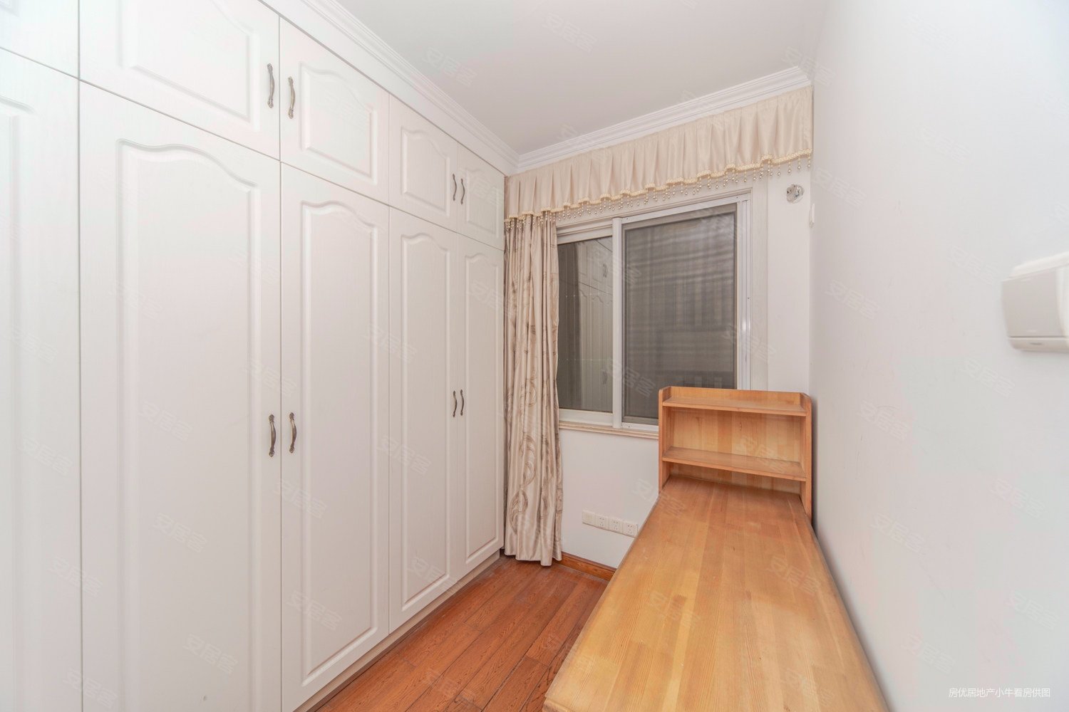 天润园3室2厅1卫94.03㎡南102万