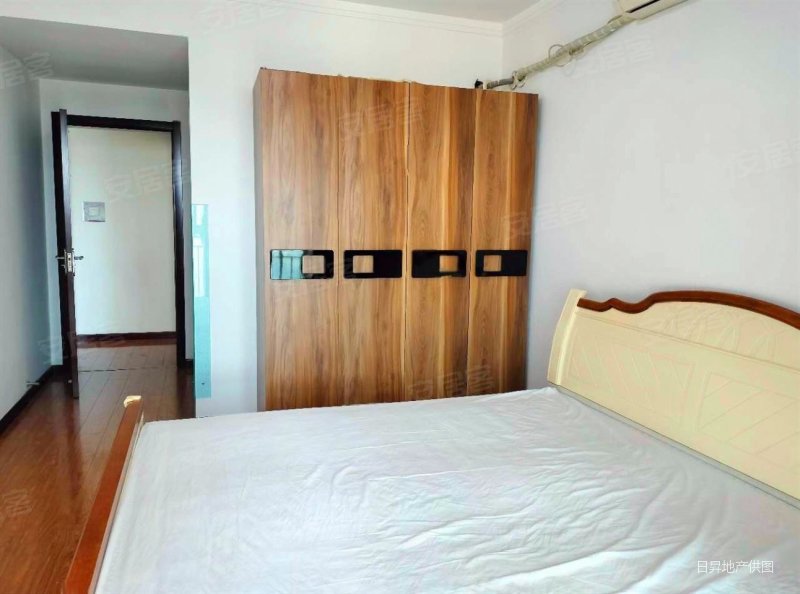 一品美道2室1厅1卫77㎡东南183万