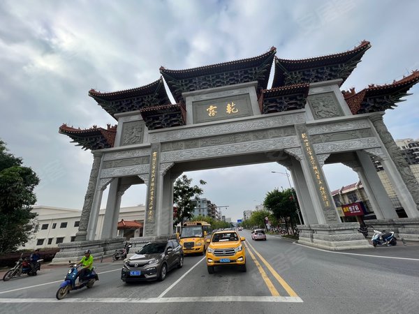 珠海斗门乾务乾城美景乾雾牌坊旁 精装1房2厅1卫 小区房家私电齐全 民