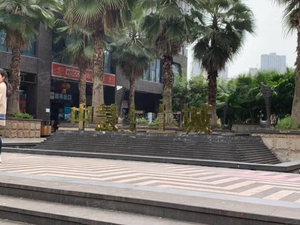 重庆涪陵涪陵宝龙广场中慧上上城中慧上上城,厅带阳台,精装电梯两室