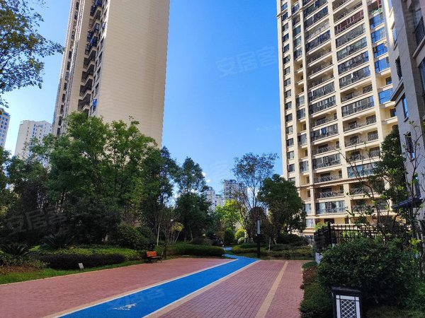 玉溪红塔红塔城区红星国际红星国际广场天悦精装三居室带全新家具家电