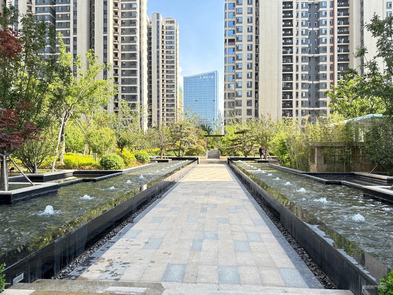 齐润花园210平大平层390万双车储杠赛来房子很淄博