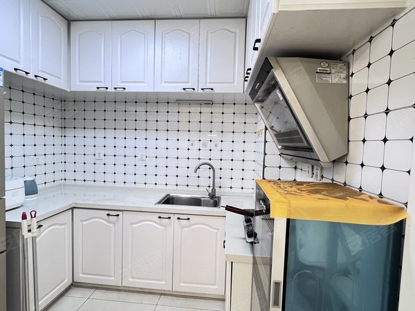 大连开发区快轨金石滩鲁能泰山7号二期精装一室 鲁能二期 拎包即住 两个空调 多套房源出租 随时看出租房源真实图片