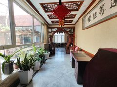 赤峰红山昭乌达路昭乌达小区小别墅 精装修 手次出租 市中心的农家院 独门独院出租房源真实图片
