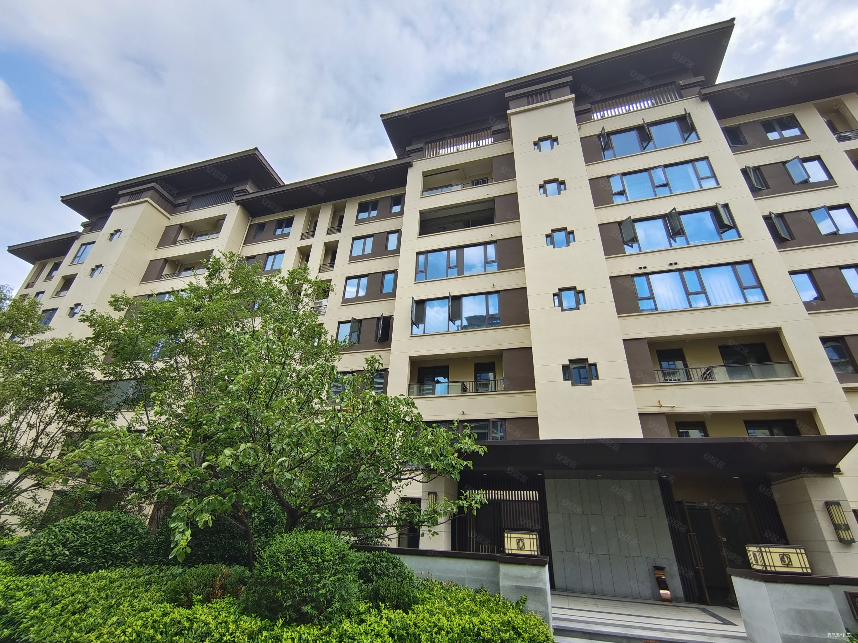 国宝红瞰公寓住宅