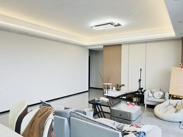 重庆璧山绿岛新区升伟云熙台古道湾公园旁 现代风精装洋房4室2卫 车库