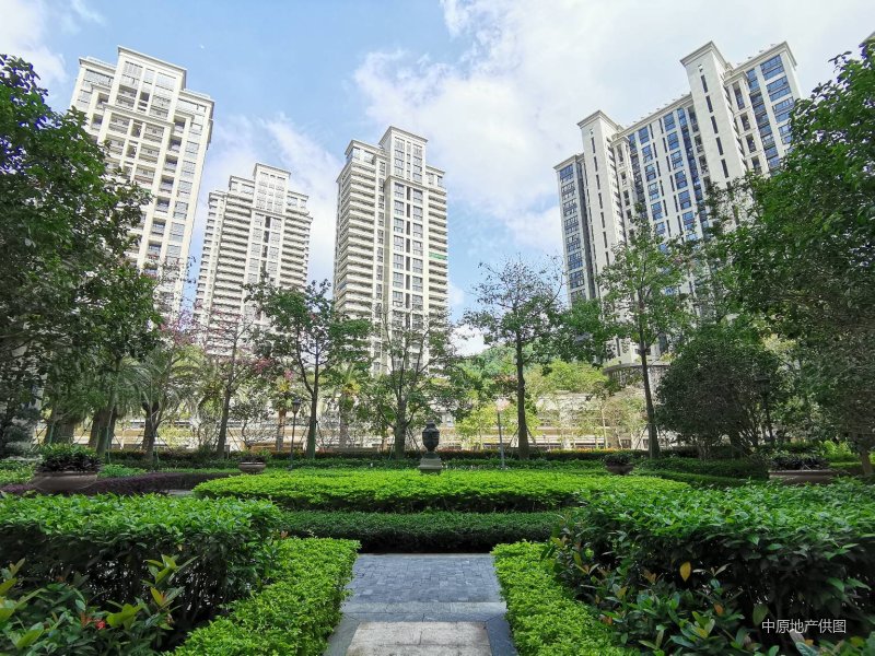 山语清晖 212平5房4卫 高楼层看山景 业主诚心出售,山语清晖花园二手