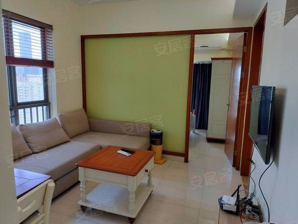 南园枫叶公寓端头位置精装两房车位充足装修保养很新