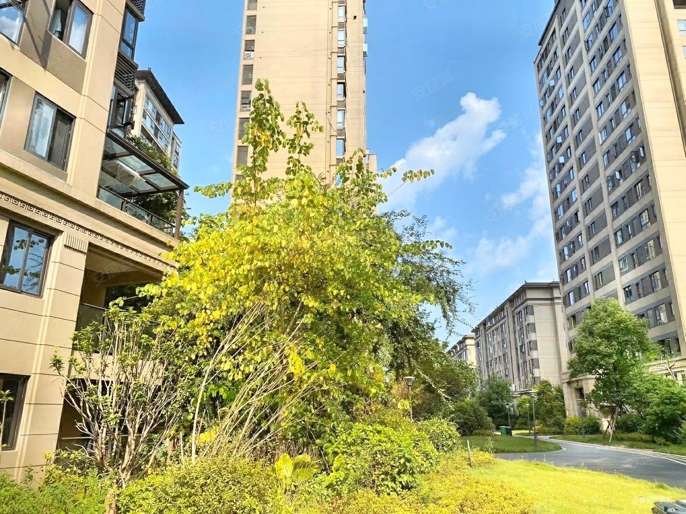 重庆房产网>重庆二手房>璧山二手房>绿岛新区二手房>俊豪城(西区)>