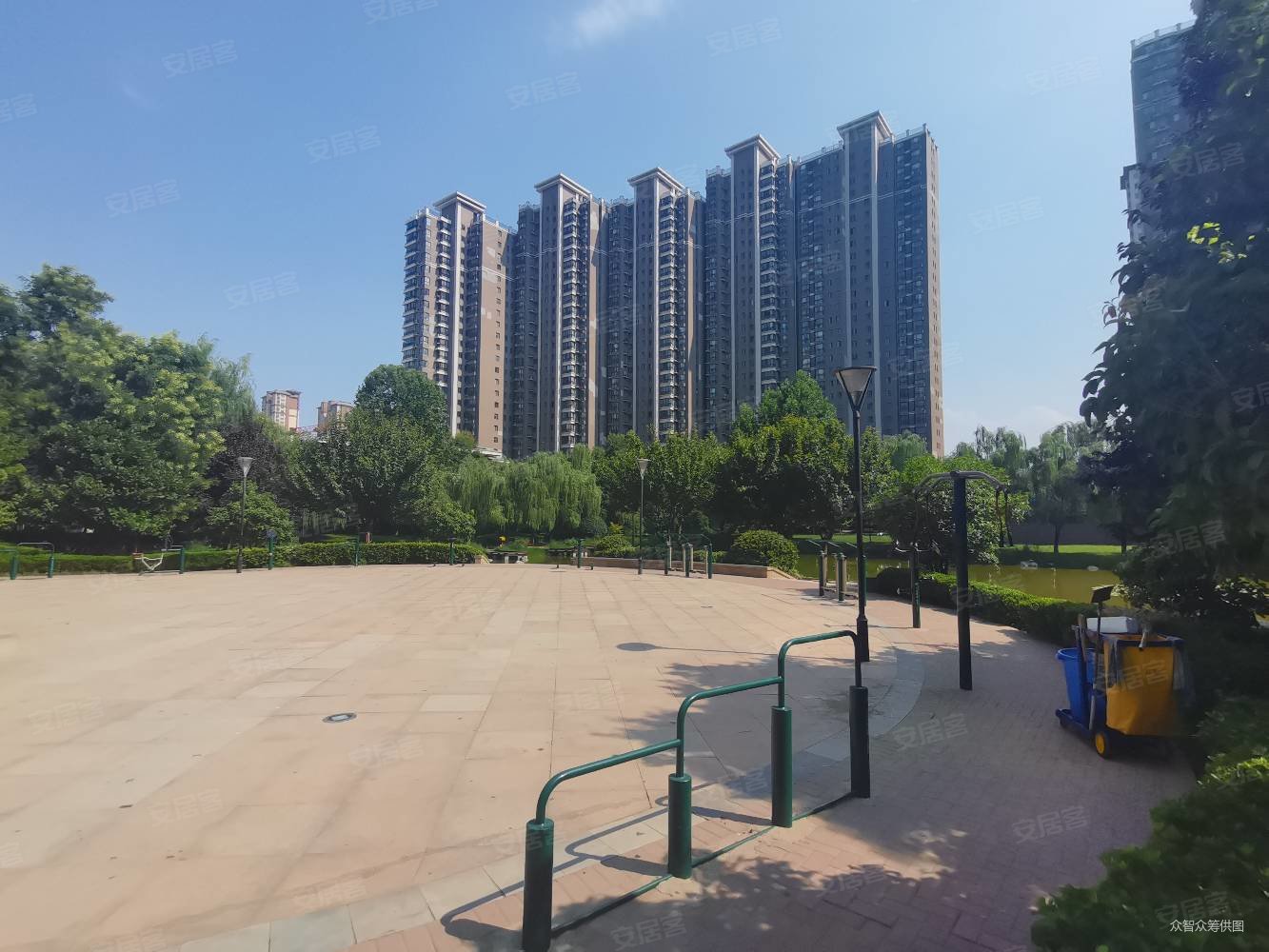 西安房产网>西安二手房>莲湖二手房>汉城路二手房>东尚观湖>