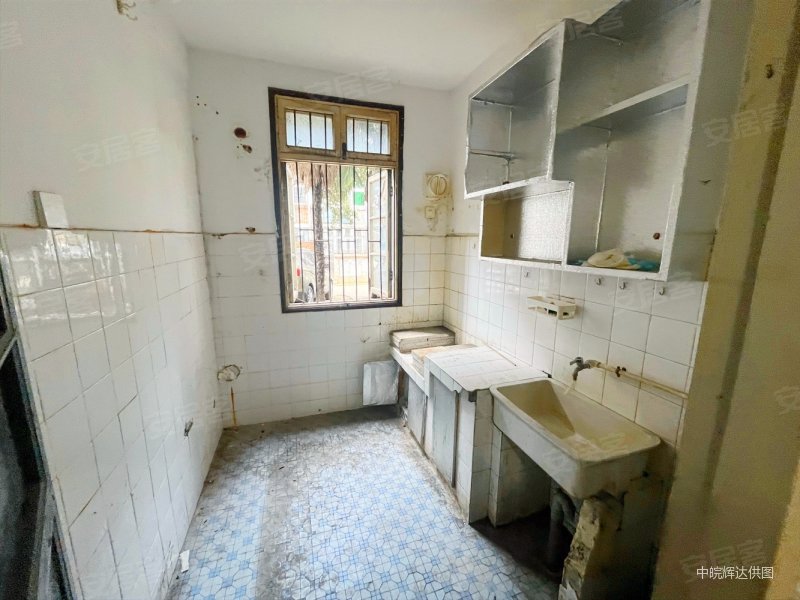 新出必看好房,一楼带院,低楼层,急售,南园新村二手房,89万,2室1厅,1卫