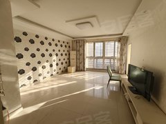 长垣蒲西蒲西长城人家西区电梯四室两厅两卫，拎包入住，年租12000元出租房源真实图片