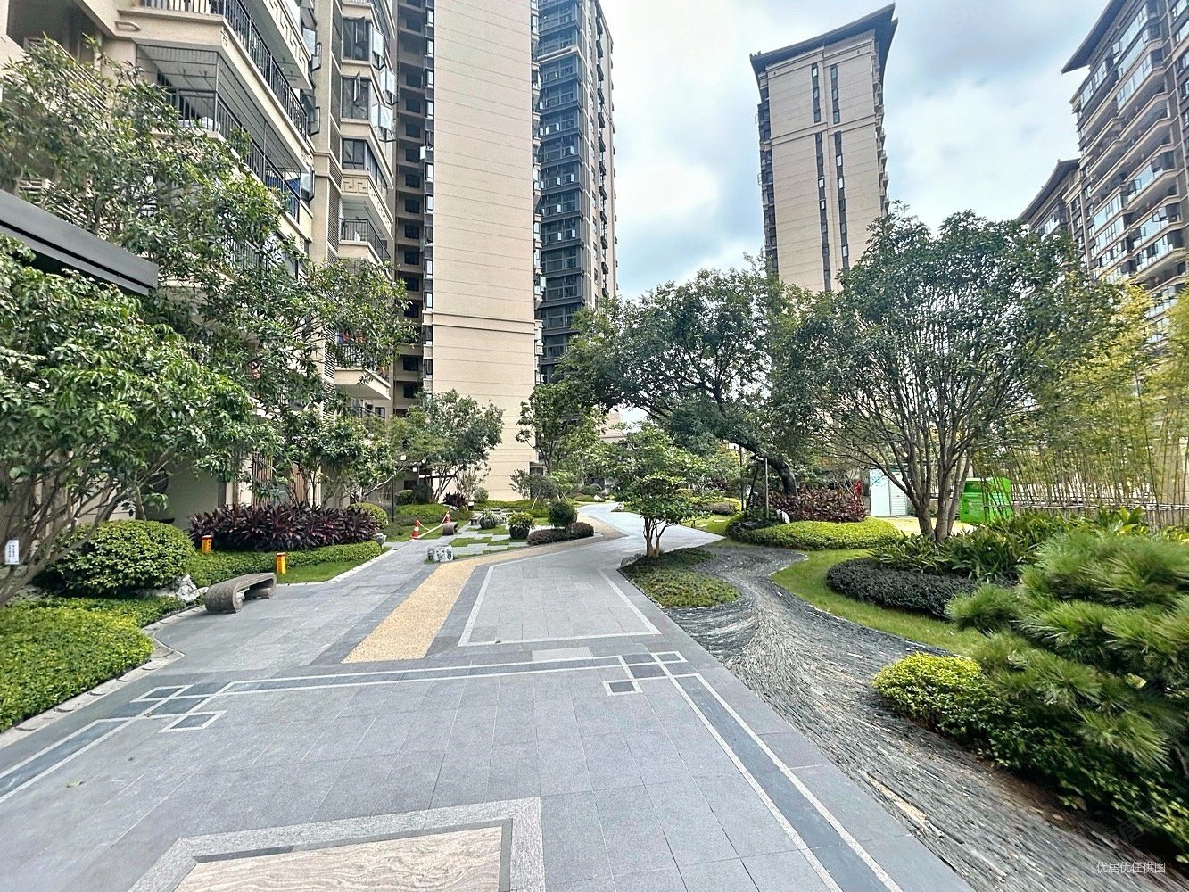 南宁二中 大降价 中山府两房 115万 真实在卖,华润置地中山府二手房