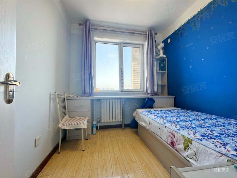 一口价116万,精装两室,有电梯,楼层好, 着急卖,和静家园二手房,123万