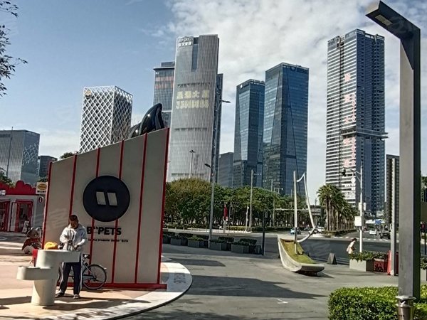 深圳宝安宝安中心区壹方中心宝中双轨地铁口豪宅小区,两房精装出租