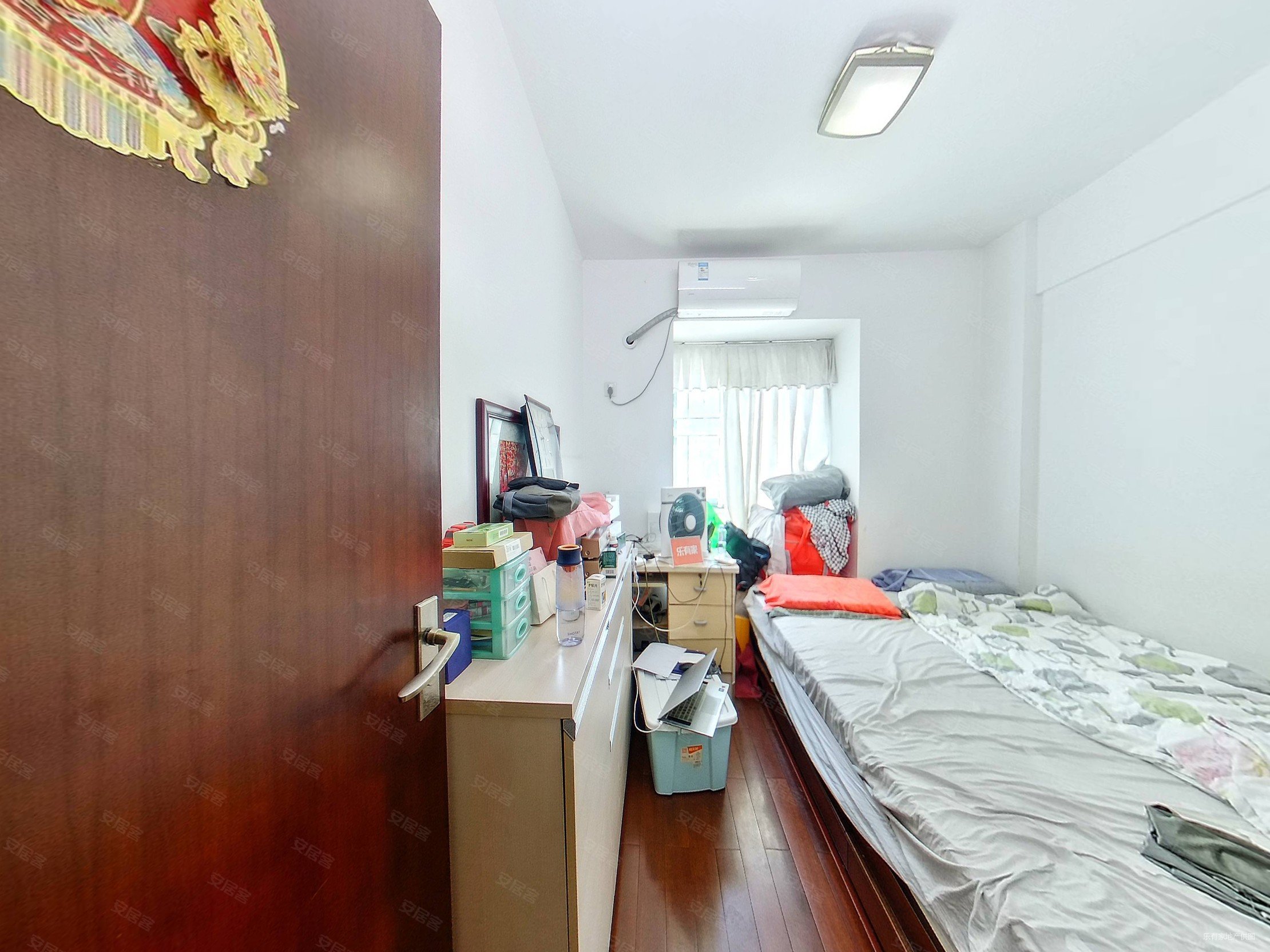 俊景豪园3室2厅2卫111.24㎡西南0万