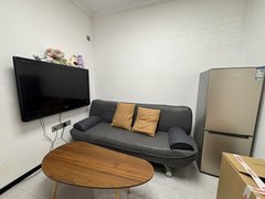 恩施恩施市土桥坝民院旁 精装1室1厅 家电齐全 拎包入住 私人停车位出租房源真实图片