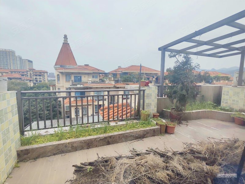 轻轨商业近!,九龙坡金科阳光小镇(2期)二手房,95万,4室2厅,2卫,96.