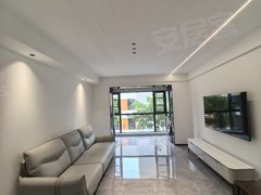 温岭温岭市区锦江中心金润华庭三室二厅两卫精装修民用水电包物业宽带和车位出租房源真实图片