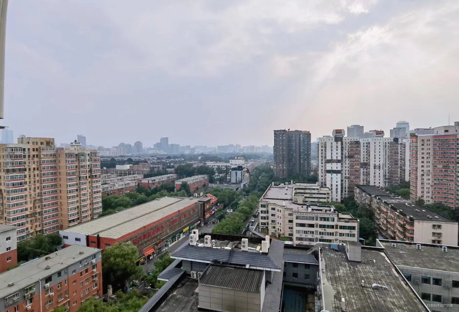 朝阳公园伯宁花园82平一室一厅精装修有钥匙随时可看