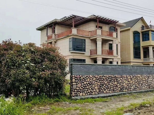 杭州余杭良渚石桥村独门独院带大院子美丽乡村有多个车位拎包入住出租