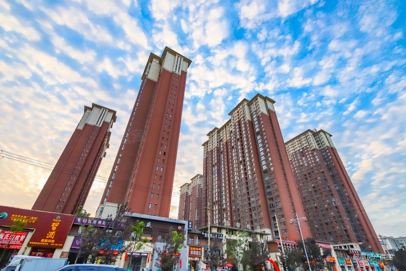 洛阳房产网>洛阳二手房>洛龙二手房>关林商贸城二手房>绿都悦府>800