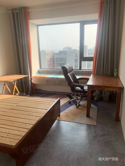 双车位 包营业税 143平200w,江岸臻园二手房,203万,4室2厅,2卫,139.