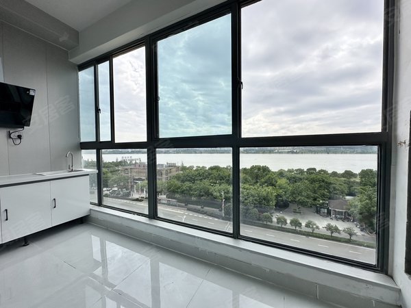 永嘉领悦广场三江罗浮中学精装修阳台房包物业,永嘉租房