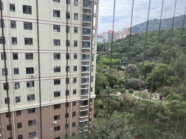 厦门思明前埔源泉山庄(a区)源泉山庄 大三房 精装修拎包入住 随时看房