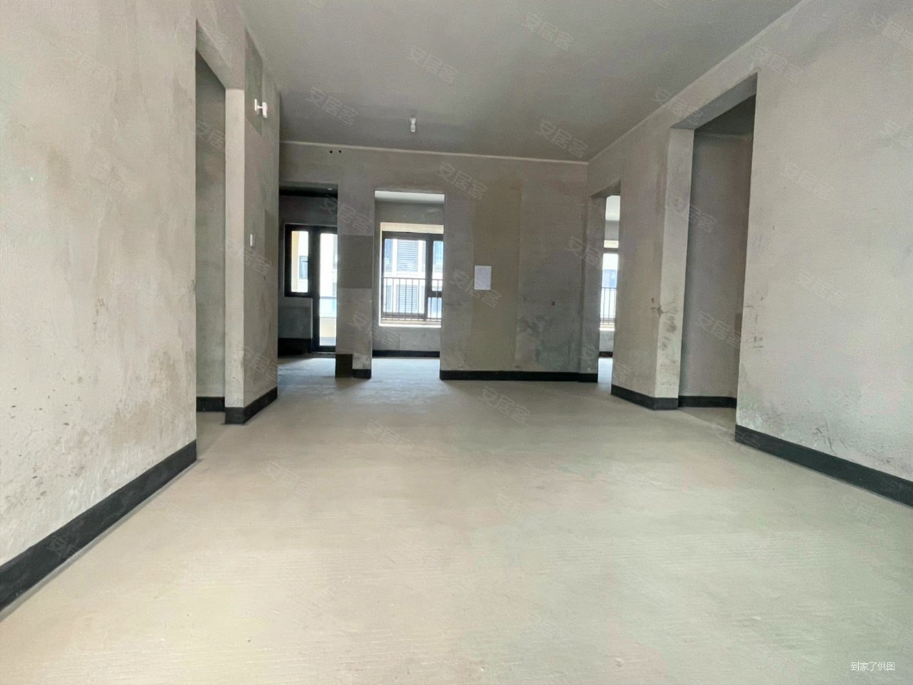 金科博翠山麓(a区)4室2厅2卫98㎡南北109万