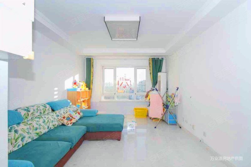 中海金湖湾新出精装三室电梯洋房新小区急售