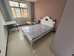 银川金凤正源北街无中介费,大阅城旁金安家园精装单间出租,家具齐全,随时看房出租房源真实图片