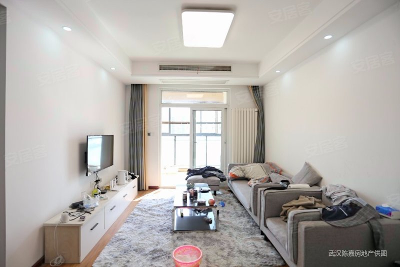 清江泓景边户江夏客厅地铁口永旺正对面湖景房中高层